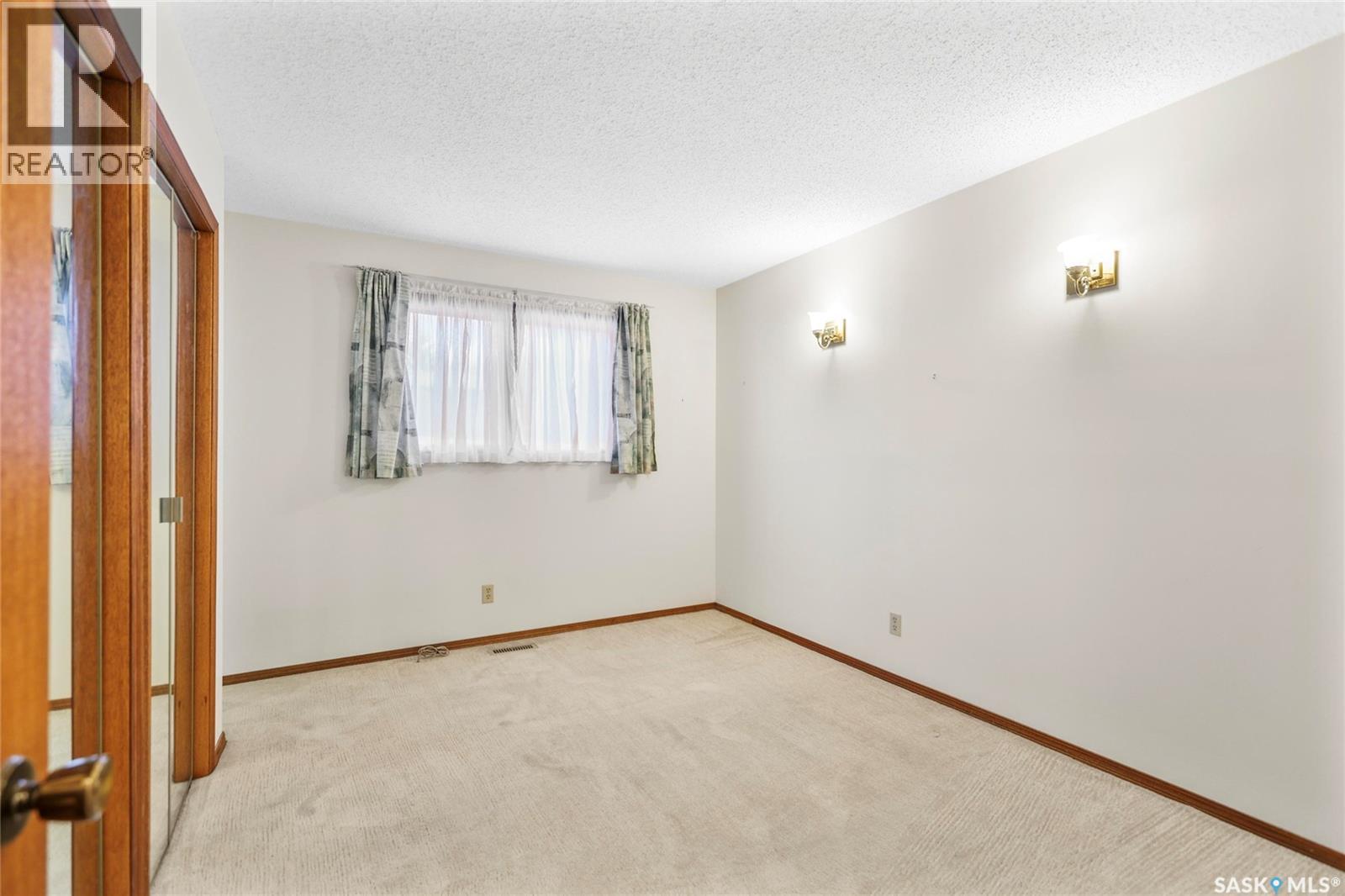 35 Wilkie Road, Regina, Saskatchewan  S4S 5Y3 - Photo 17 - SK025447