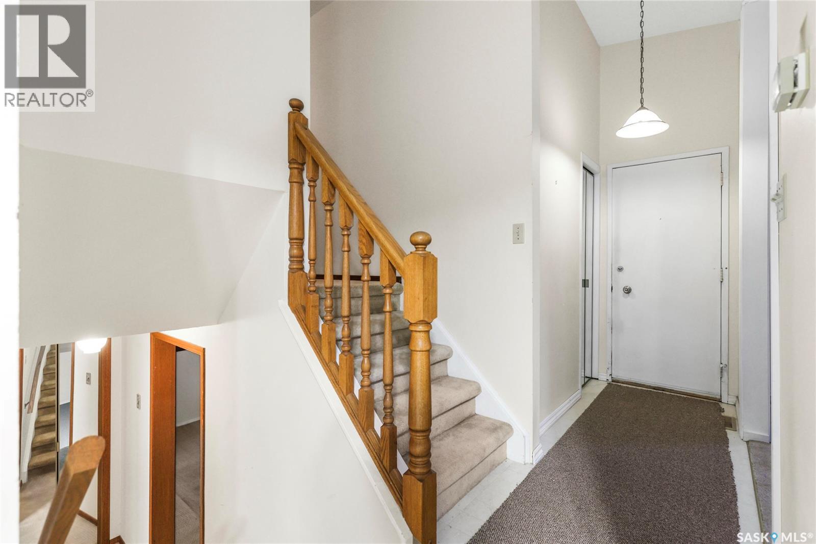 35 Wilkie Road, Regina, Saskatchewan  S4S 5Y3 - Photo 3 - SK025447