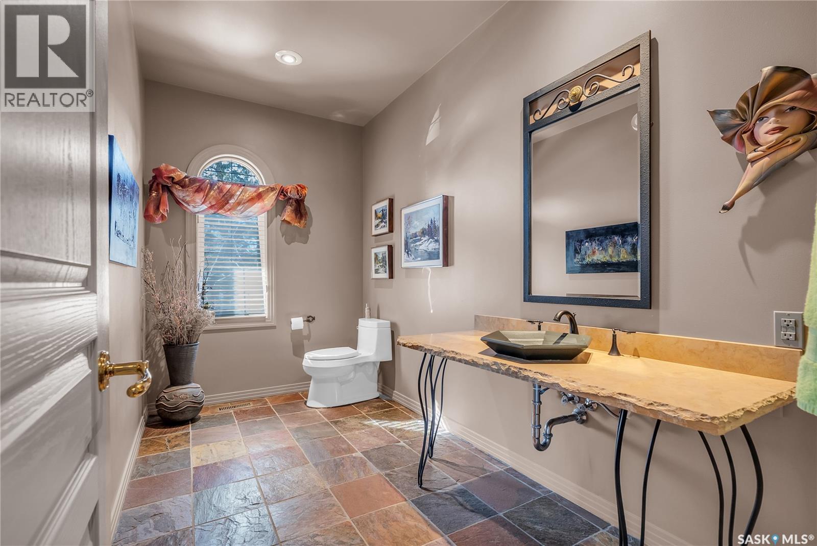 48 Cathedral Bluffs Road, Corman Park Rm No. 344, Saskatchewan  S7P 1A3 - Photo 24 - SK025332