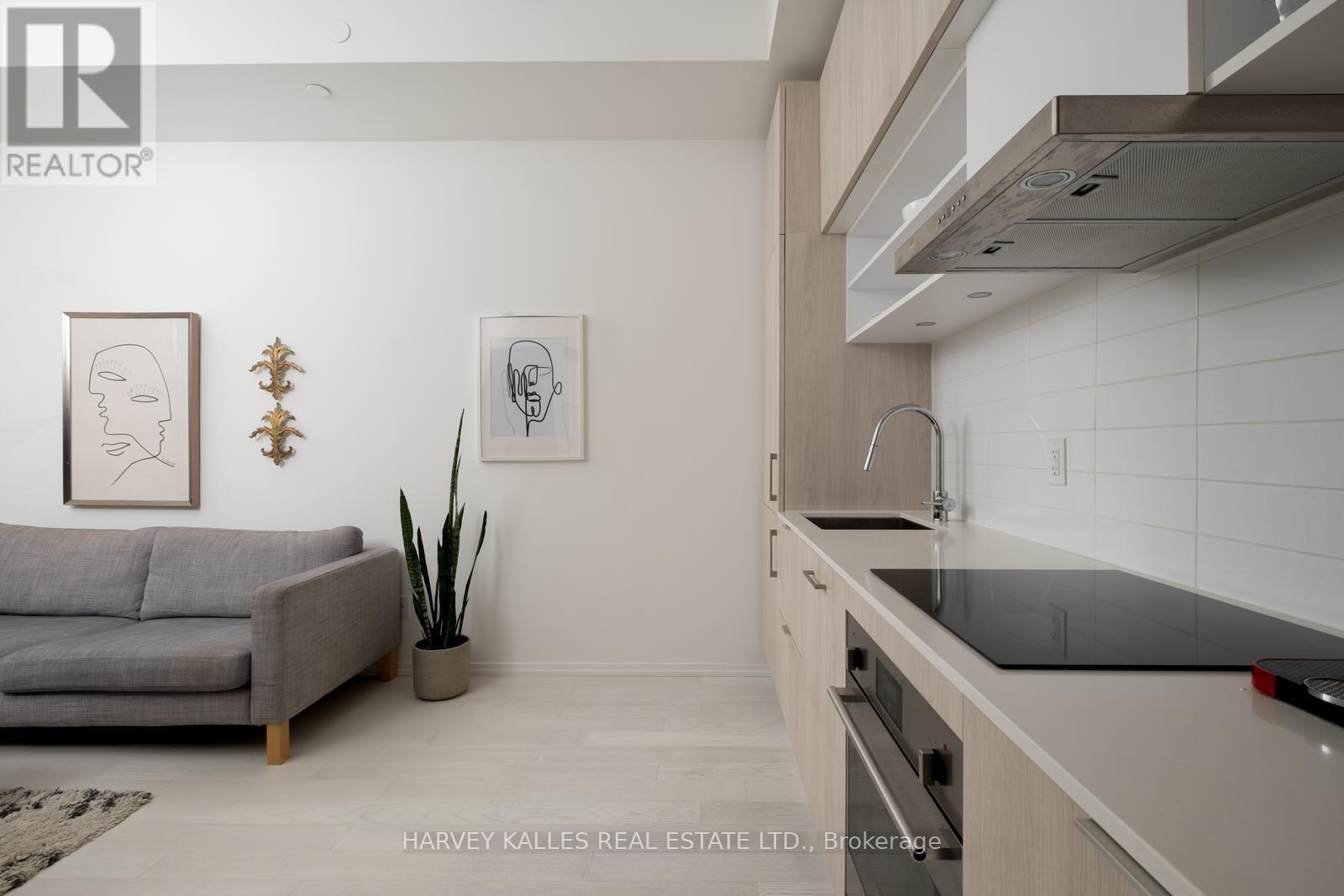 941 - 8 Hillsdale Avenue E, Toronto, Ontario  M4S 0B2 - Photo 6 - C12613916