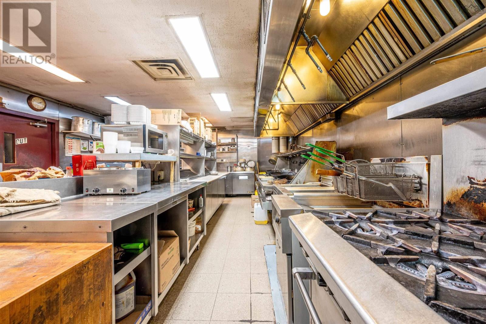 8986 Commercial Street, Kings County, Nova Scotia B4N 3E2 - Photo 9 - 202528716