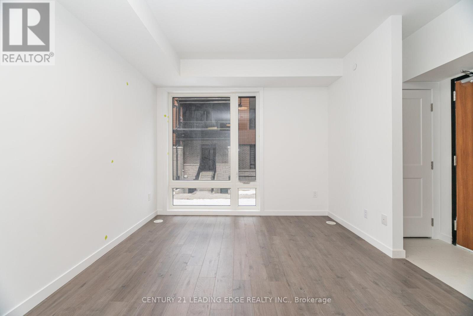 9 - 109 Marydale Avenue, Markham (Middlefield), Ontario  L3S 3J8 - Photo 4 - N12610218