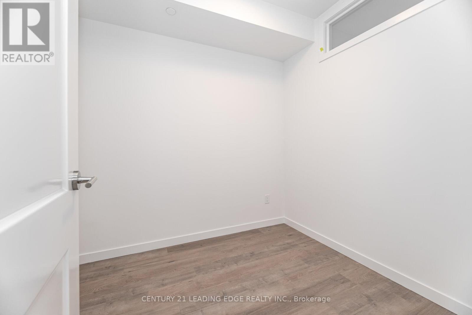 9 - 109 Marydale Avenue, Markham (Middlefield), Ontario  L3S 3J8 - Photo 9 - N12610218