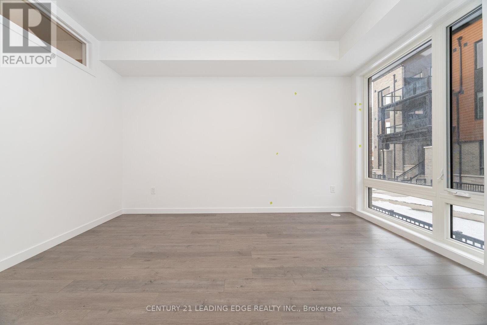 9 - 109 Marydale Avenue, Markham (Middlefield), Ontario  L3S 3J8 - Photo 3 - N12610218