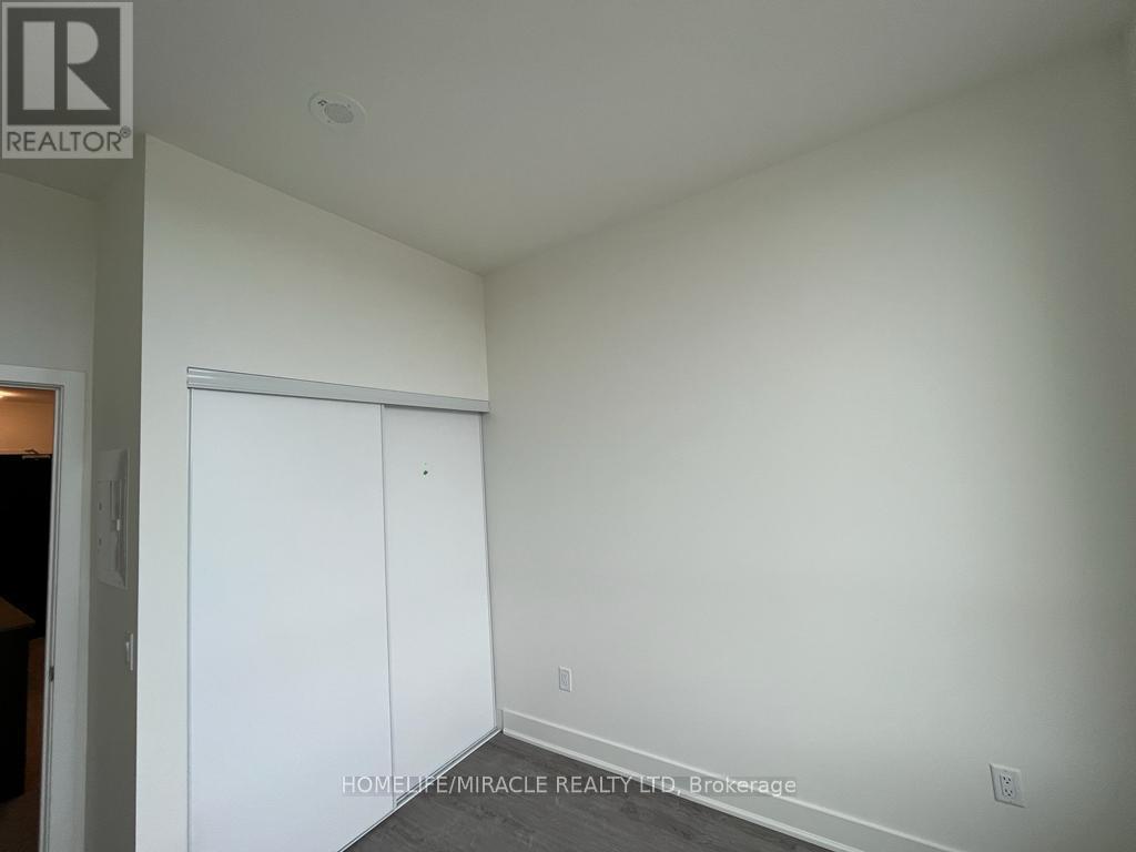 114 - 185 Deerfield Road, Newmarket, Ontario  L3Y 0G7 - Photo 10 - N12615722