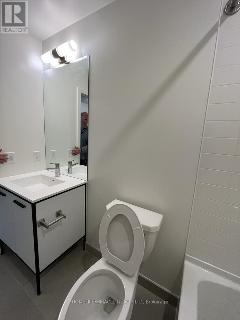 114 - 185 Deerfield Road, Newmarket, Ontario  L3Y 0G7 - Photo 12 - N12615722