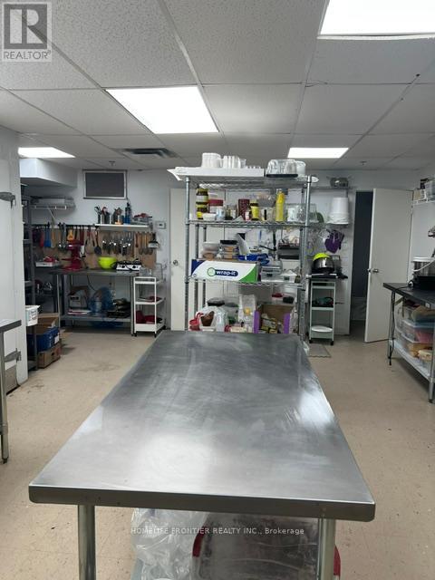 16 Wilstead Drive, Newmarket, Ontario  L3Y 4T9 - Photo 14 - N12615786