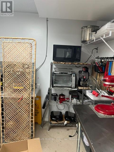 16 Wilstead Drive, Newmarket, Ontario  L3Y 4T9 - Photo 16 - N12615786