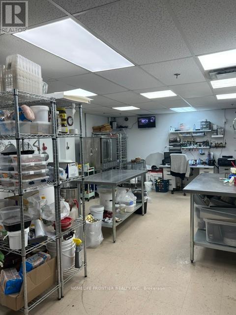 16 Wilstead Drive, Newmarket, Ontario  L3Y 4T9 - Photo 17 - N12615786