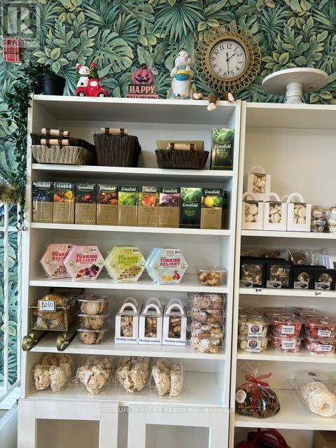 16 Wilstead Drive, Newmarket, Ontario  L3Y 4T9 - Photo 7 - N12615786