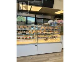 16 WILSTEAD DRIVE, Newmarket, Ontario