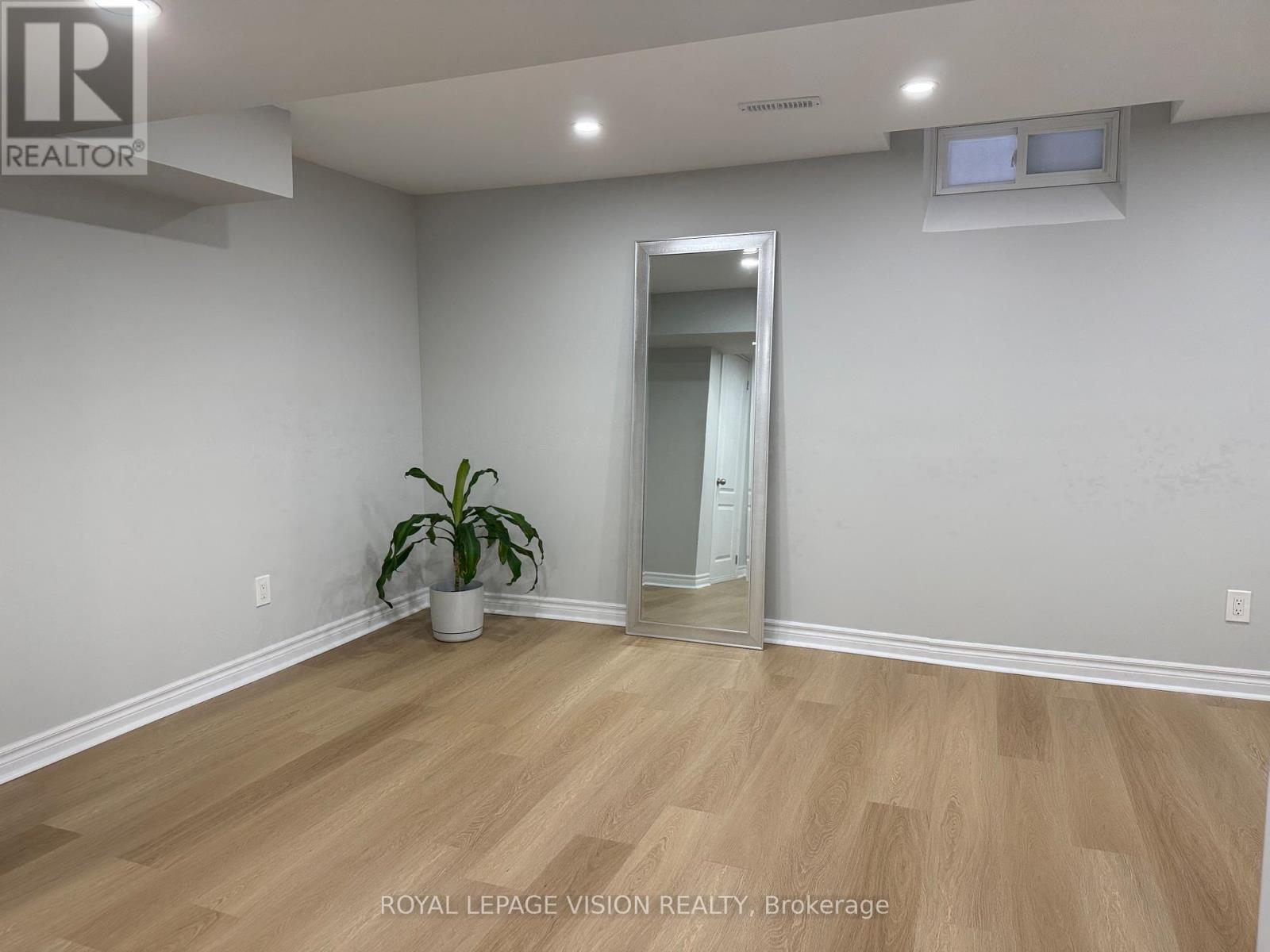 Basement - 108 Pentland Crescent, Vaughan, Ontario  L6A 1T4 - Photo 3 - N12615796