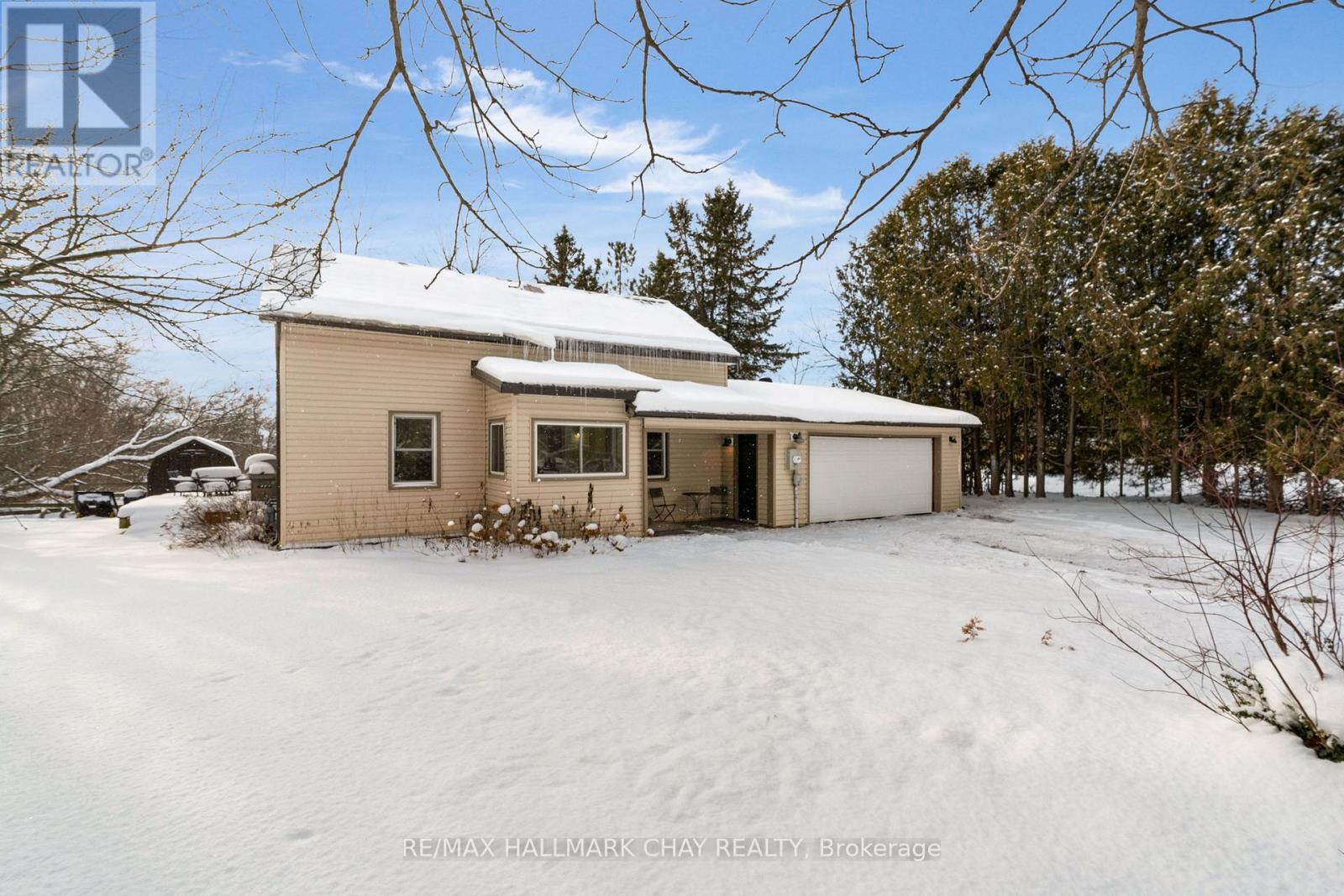 3324 Penetanguishene Road, Oro-Medonte, Ontario  L4M 4Y8 - Photo 3 - S12615746