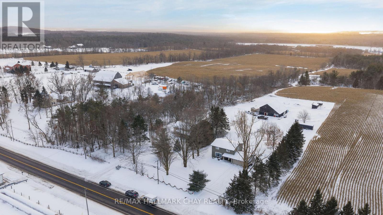 3324 Penetanguishene Road, Oro-Medonte, Ontario  L4M 4Y8 - Photo 38 - S12615746