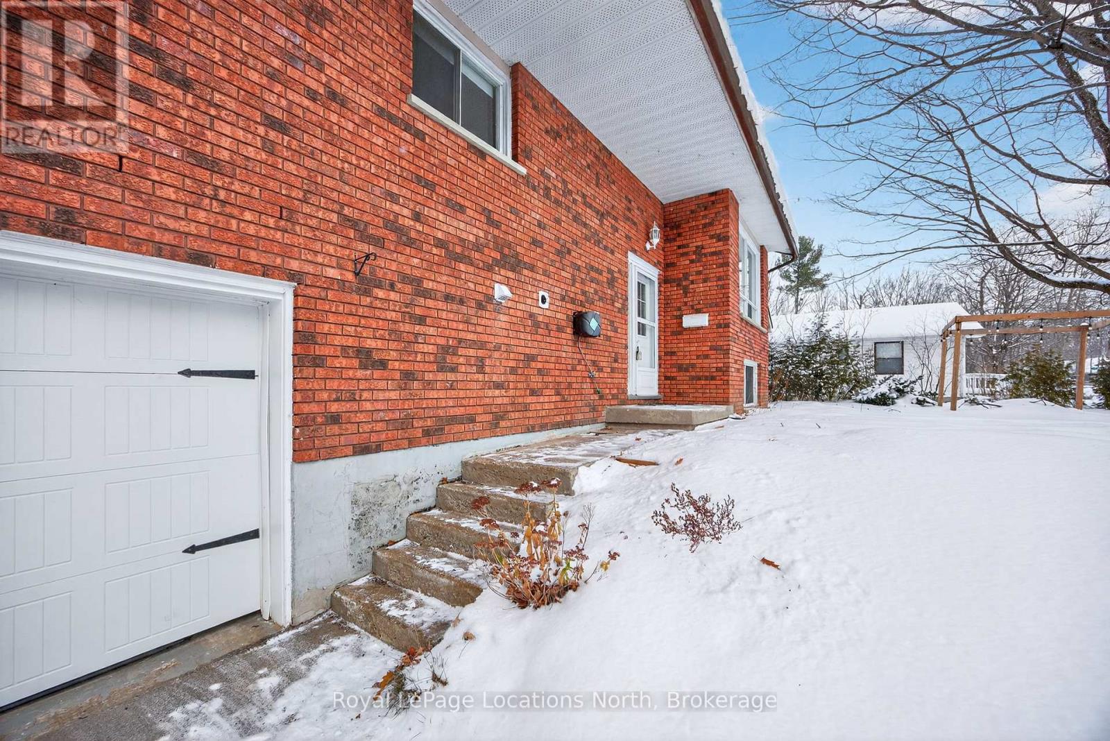 40 Rue Vanier Street, Tiny, Ontario  L9M 0J2 - Photo 3 - S12605746