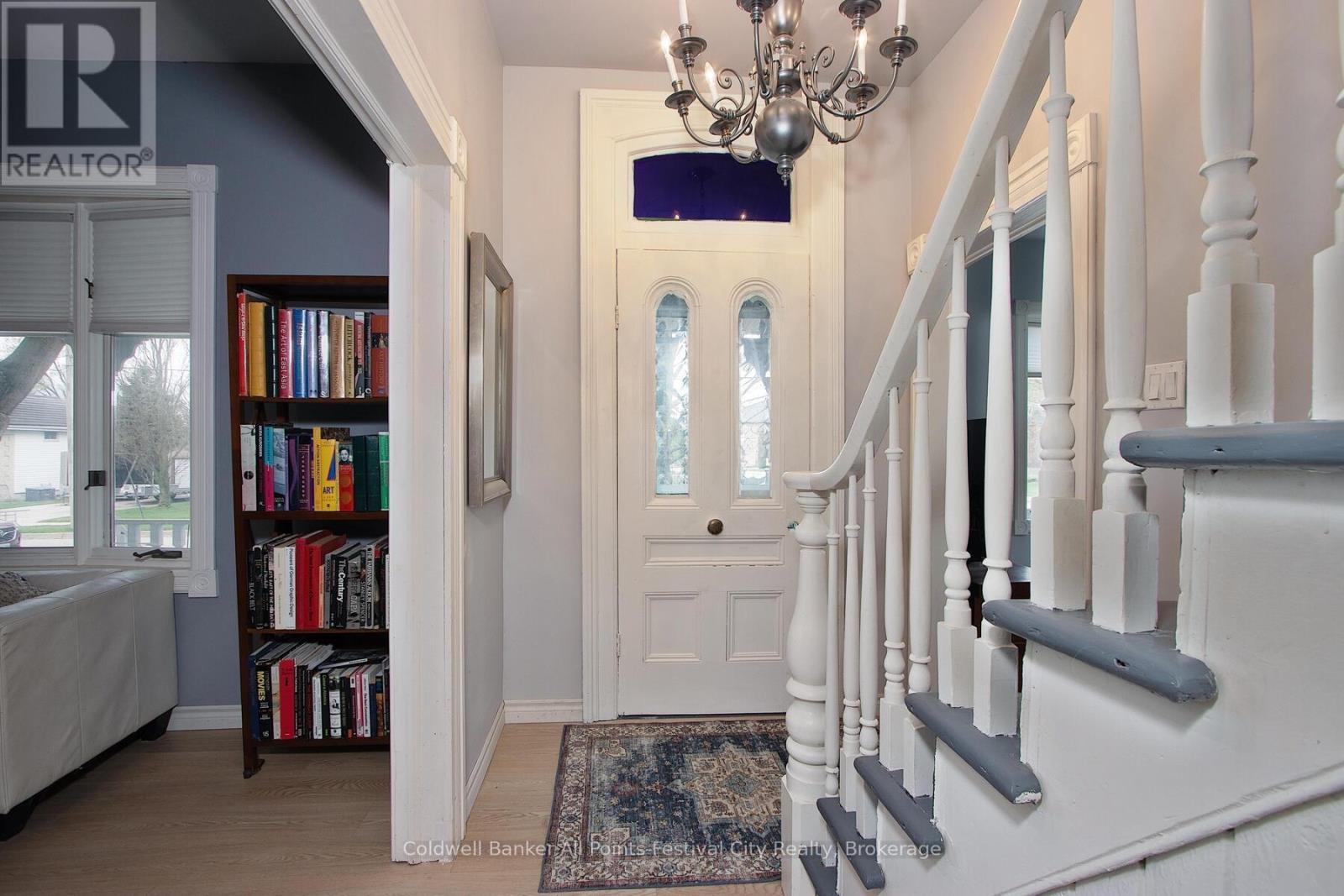 430 Albert Street, South Huron, Ontario  N0M 1S1 - Photo 8 - X12440083