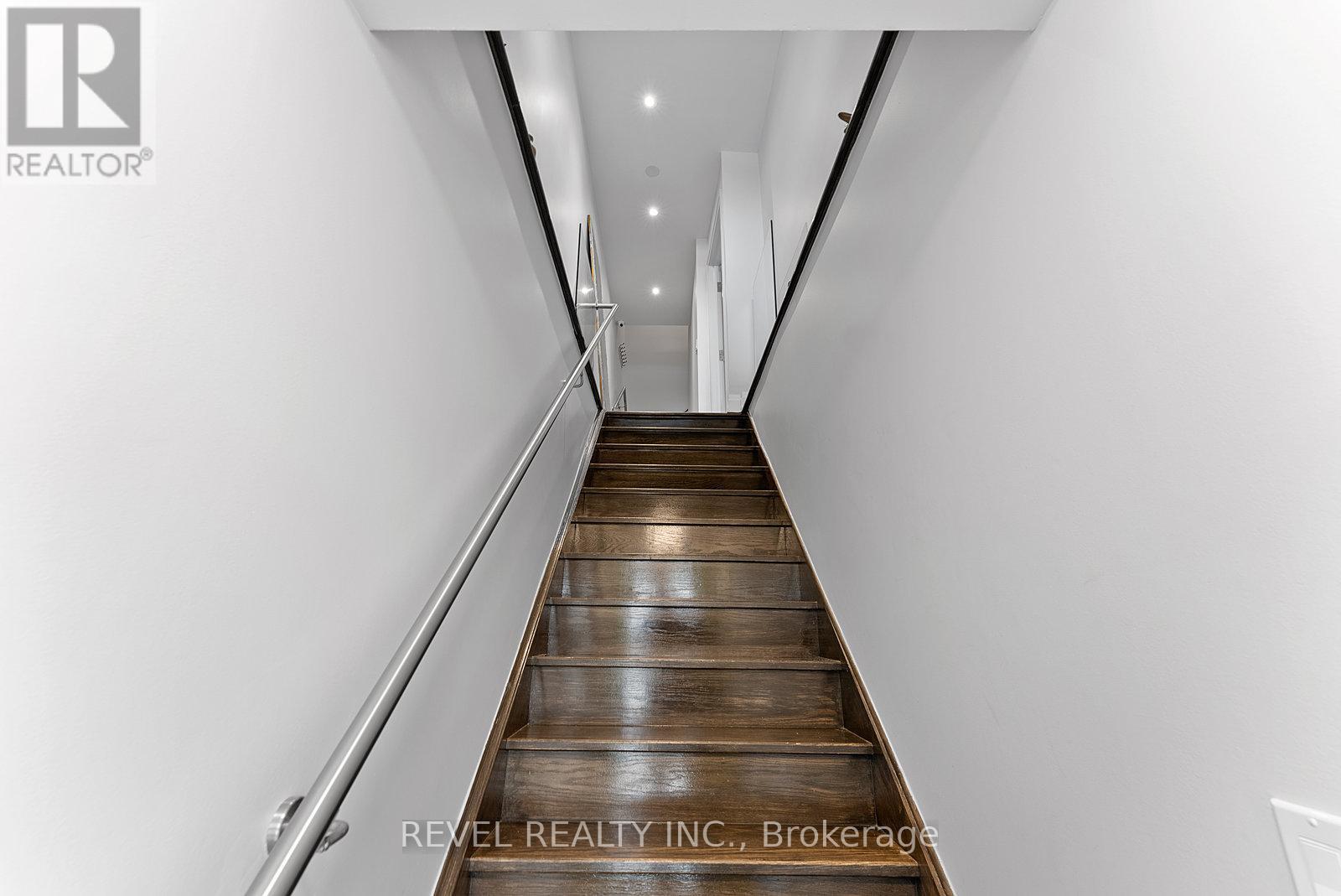 3 - 2504 Lakeshore Boulevard W, Toronto, Ontario  M8V 1E1 - Photo 26 - W12615768