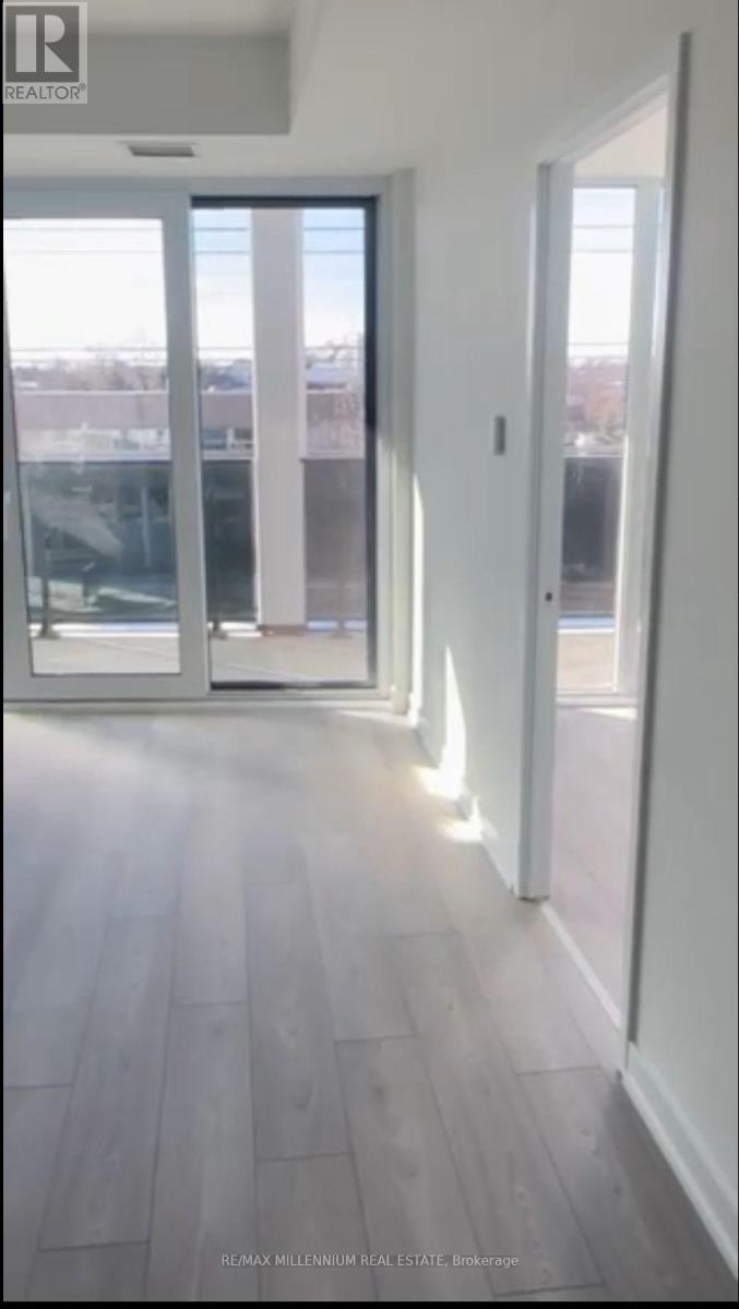 416 - 1 Fairview Road, Mississauga, Ontario  L5A 4C6 - Photo 11 - W12615780