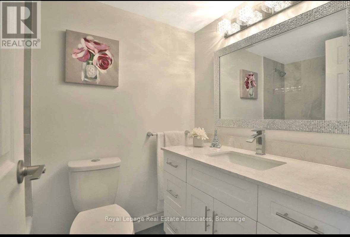 1006 - 3100 Kirwin Avenue, Mississauga, Ontario  L5A 3S6 - Photo 10 - W12615818