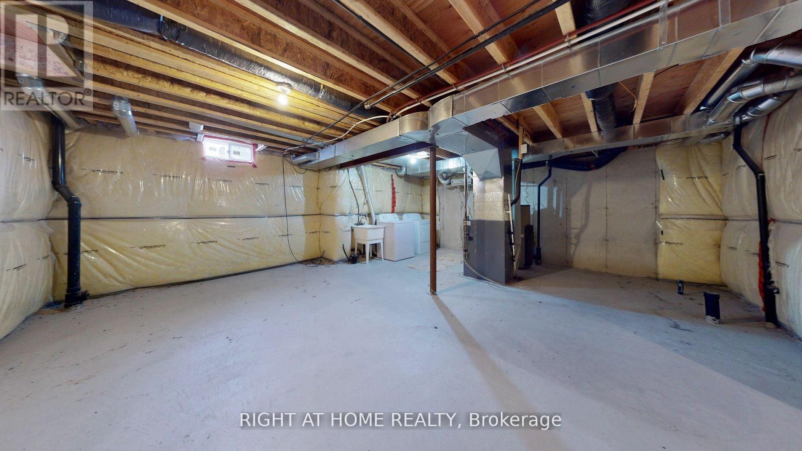 5592 Meadowcrest Avenue, Mississauga, Ontario  L5M 0N1 - Photo 45 - W12615832