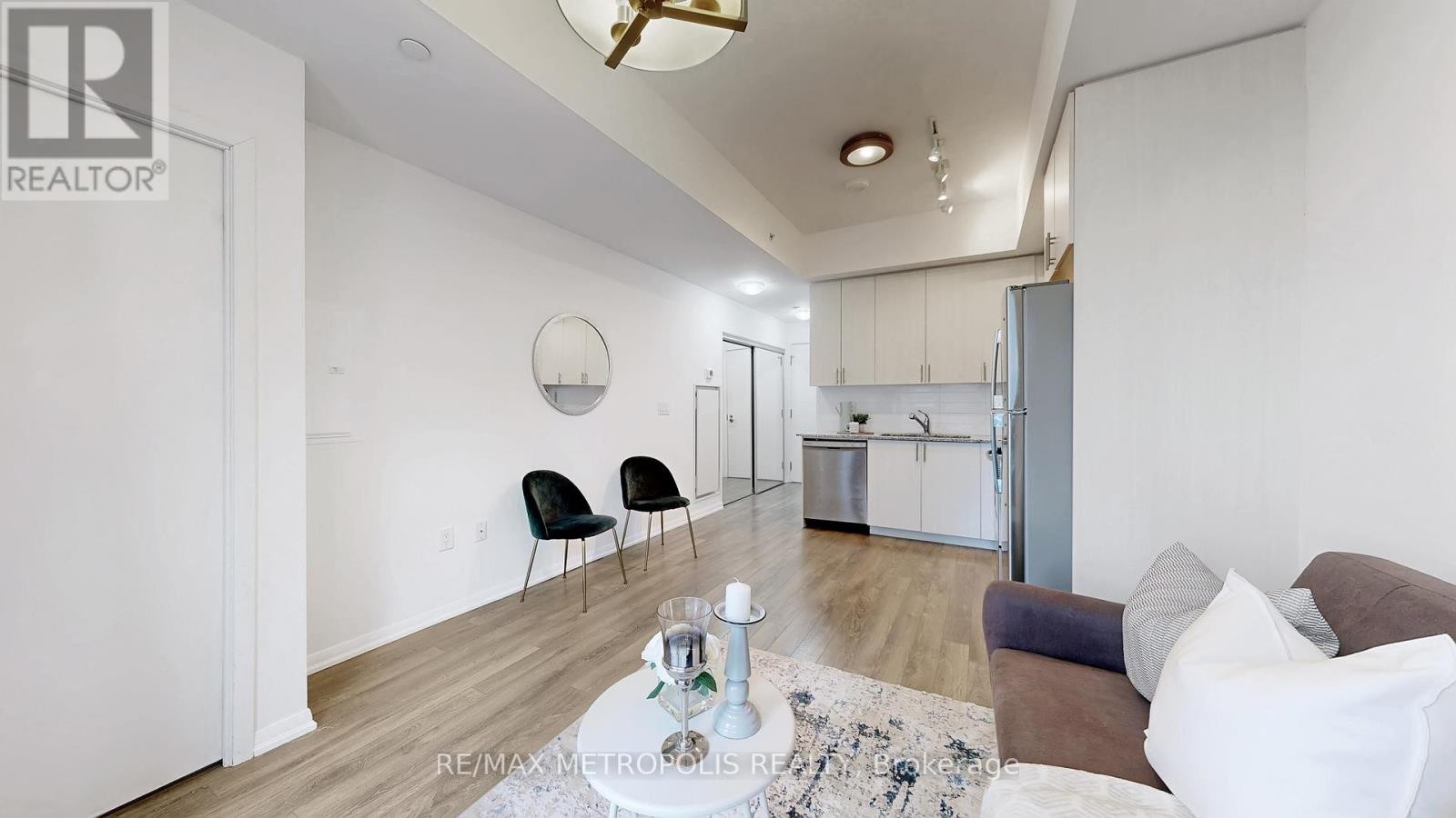 833 - 3091 Dufferin Avenue, Toronto, Ontario  M6A 0C4 - Photo 9 - W12615850