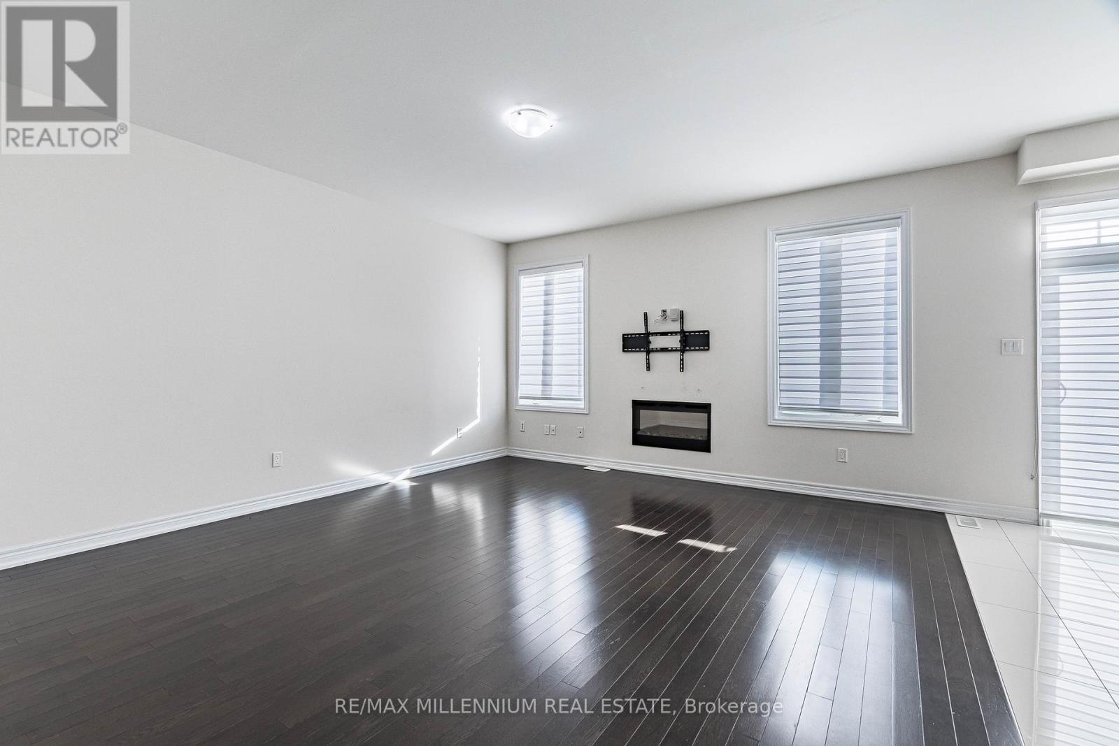 11 Spokanne Street, Brampton, Ontario  L6R 4A2 - Photo 16 - W12615892