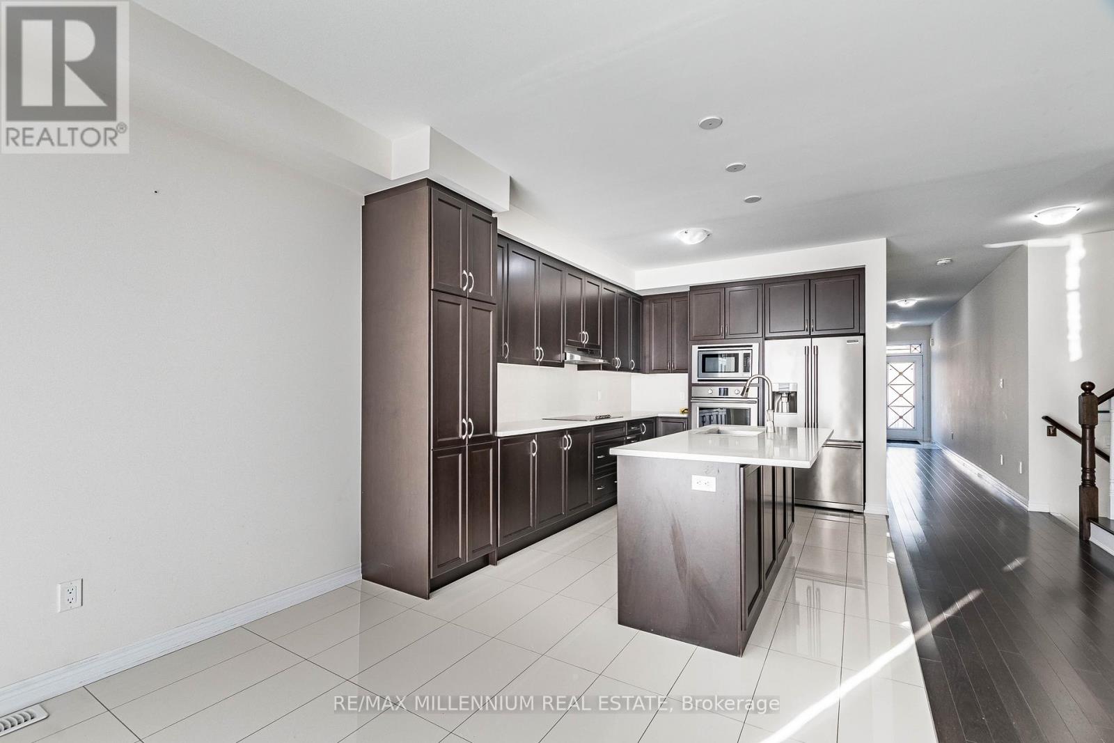 11 Spokanne Street, Brampton, Ontario  L6R 4A2 - Photo 23 - W12615892