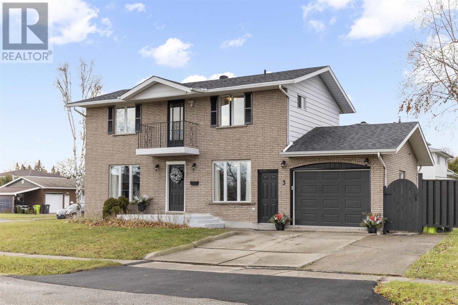 3 Charlotte DR, sault ste. marie, Ontario