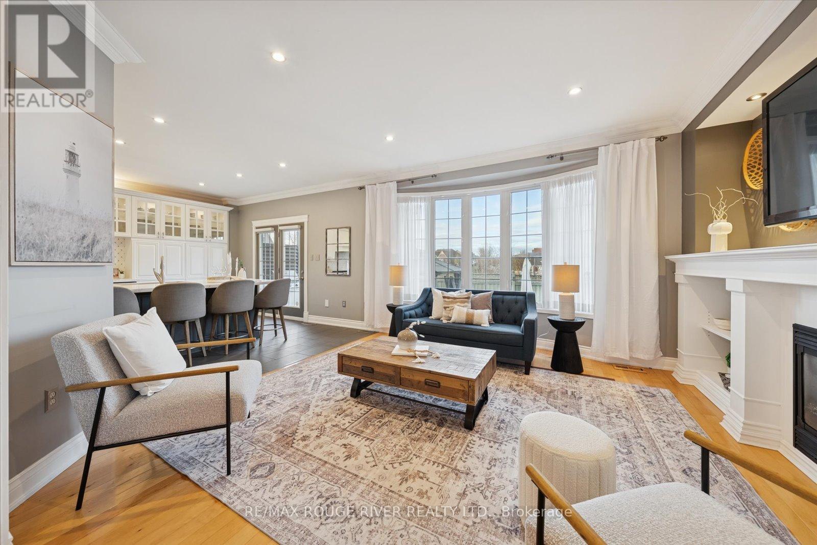 15 Eastgate Circle, Whitby, Ontario  L1M 2N3 - Photo 16 - E12615974