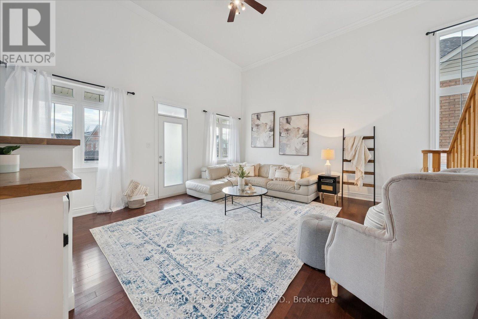 15 Eastgate Circle, Whitby, Ontario  L1M 2N3 - Photo 17 - E12615974