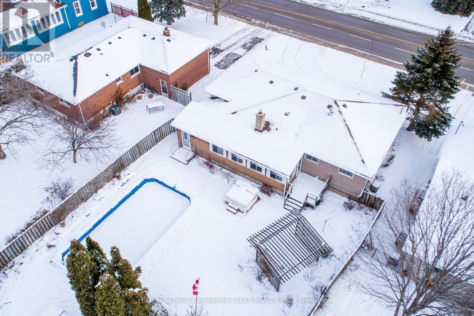 89 Angeline Street S, Kawartha Lakes, Ontario  K9V 3L4 - Photo 36 - X12615912