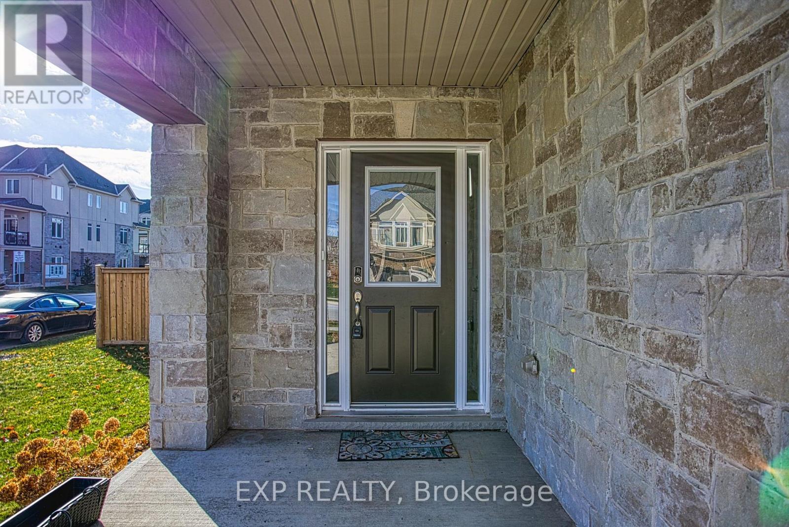 130 Sonoma Lane, Hamilton, Ontario  L8E 0J9 - Photo 4 - X12615702