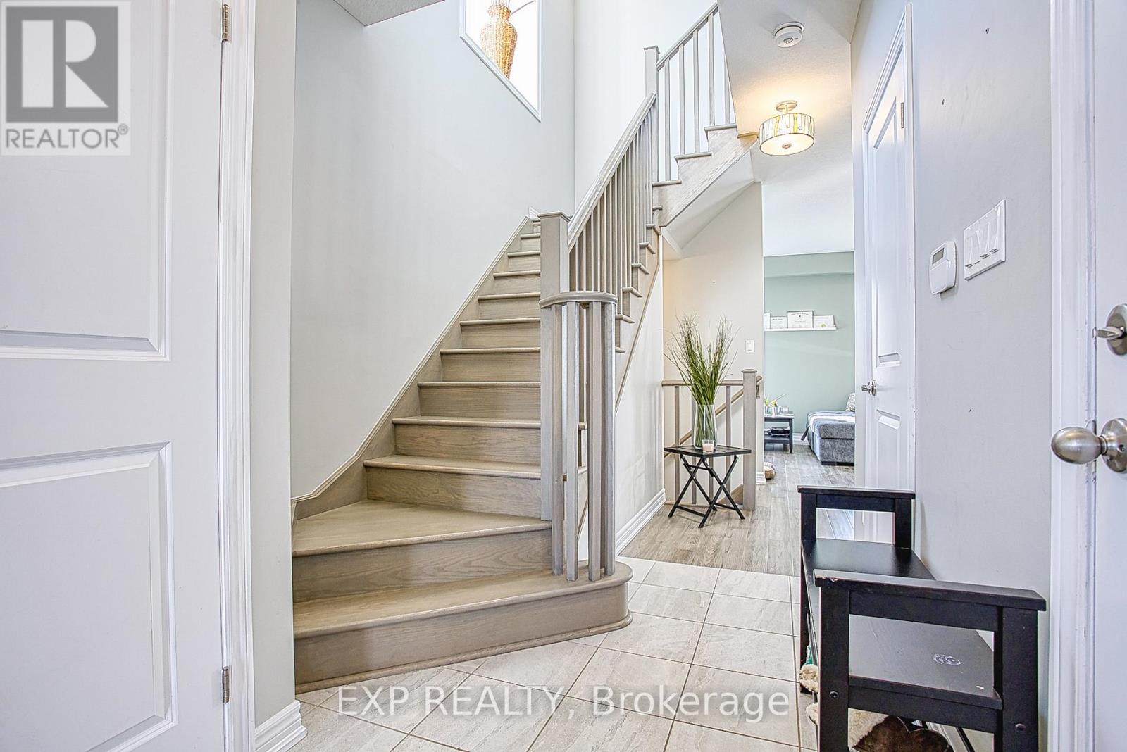 130 Sonoma Lane, Hamilton, Ontario  L8E 0J9 - Photo 6 - X12615702