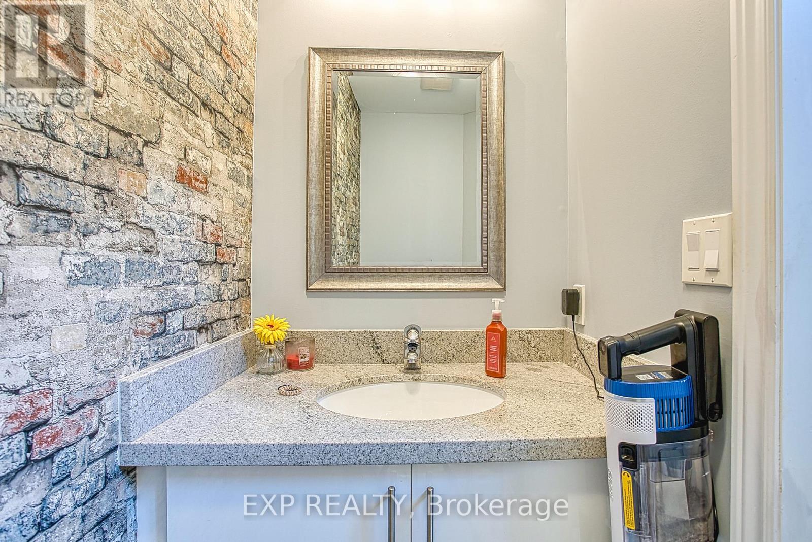 130 Sonoma Lane, Hamilton, Ontario  L8E 0J9 - Photo 7 - X12615702