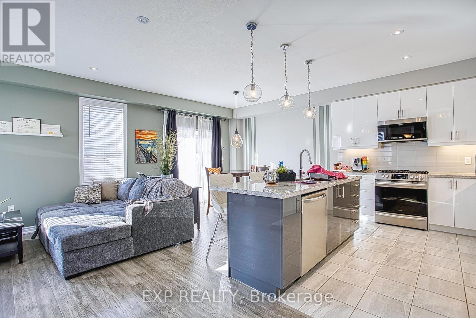 130 Sonoma Lane, Hamilton, Ontario  L8E 0J9 - Photo 8 - X12615702