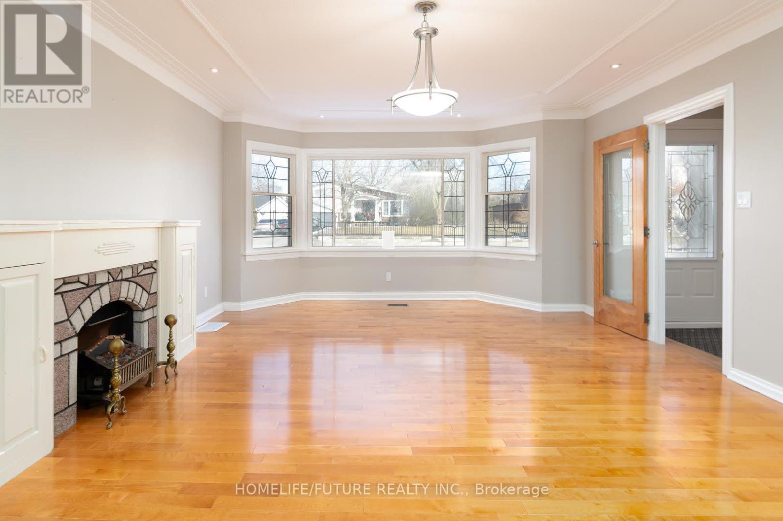 Upper - 76 Young Street, Brighton, Ontario  K0K 1H0 - Photo 6 - X12615734