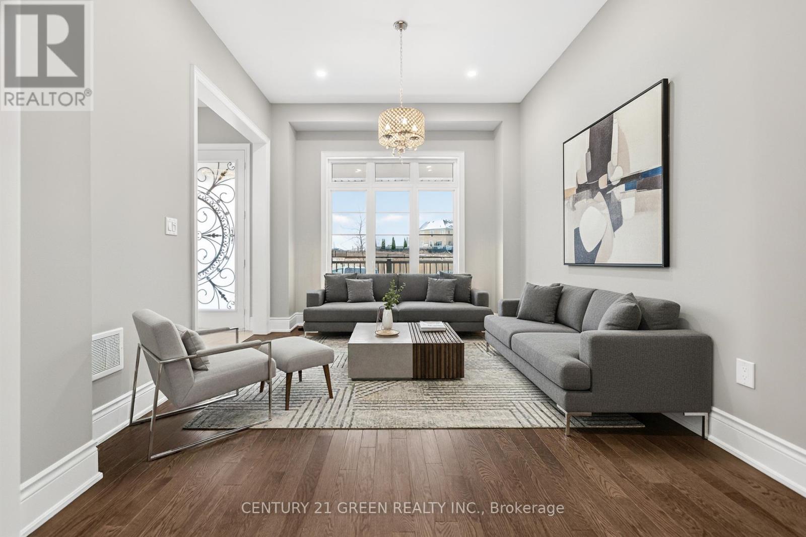 219 Humphrey Street, Hamilton, Ontario  L8B 1X4 - Photo 10 - X12615794