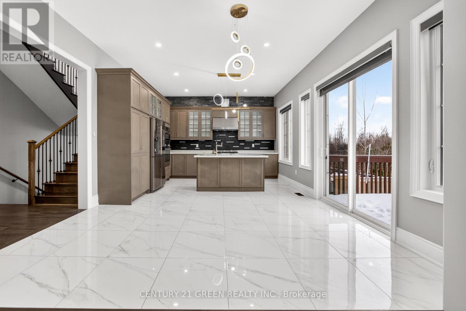 219 Humphrey Street, Hamilton, Ontario  L8B 1X4 - Photo 17 - X12615794