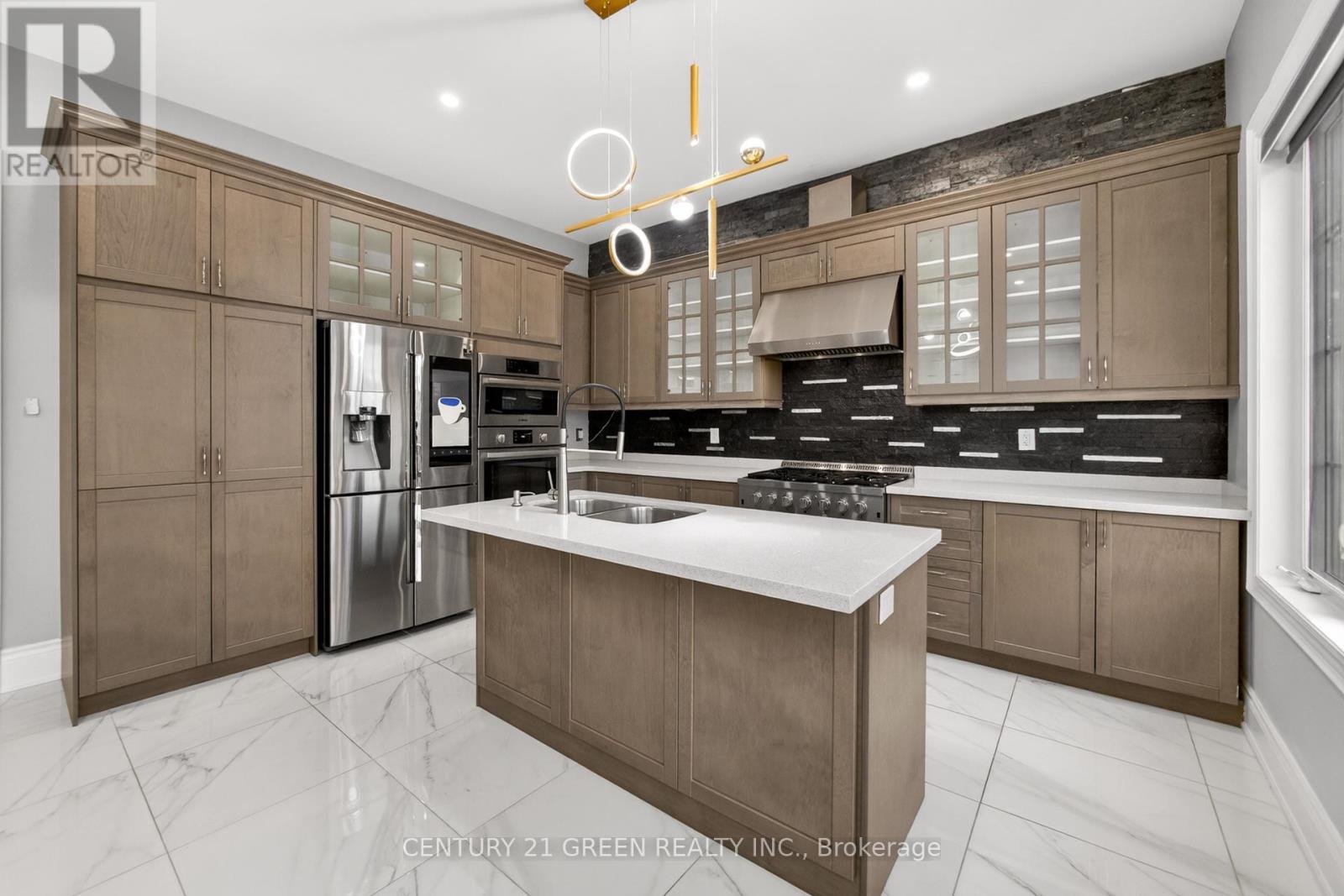 219 Humphrey Street, Hamilton, Ontario  L8B 1X4 - Photo 21 - X12615794