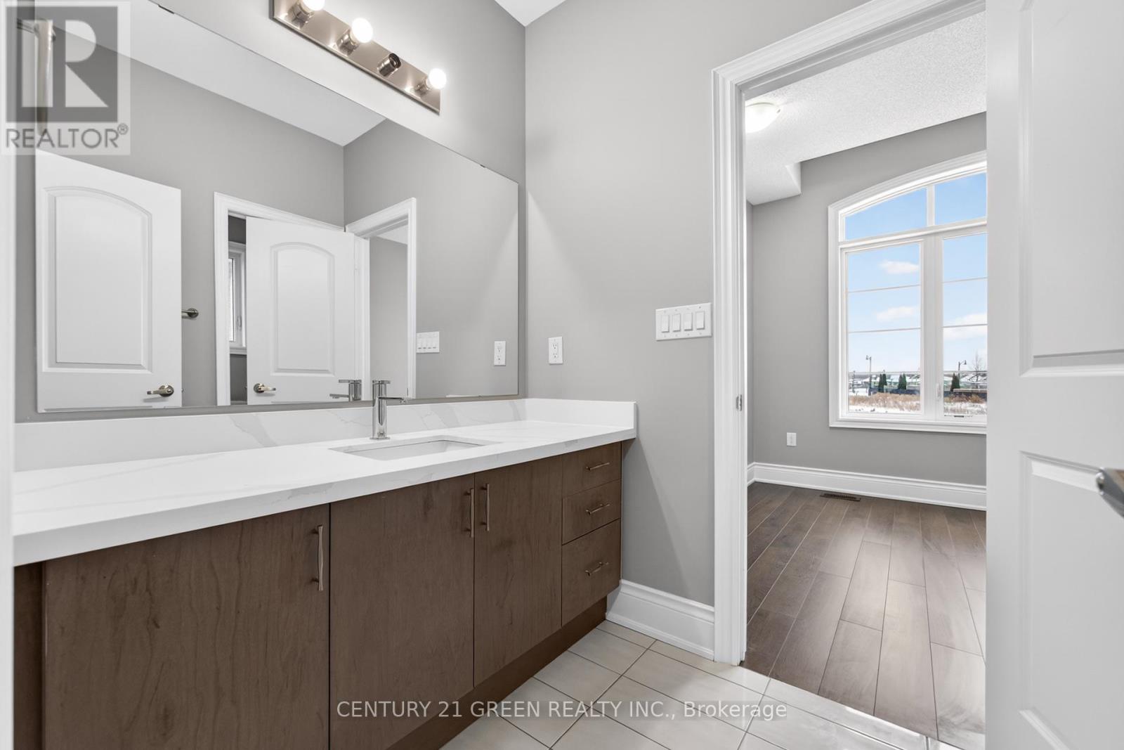 219 Humphrey Street, Hamilton, Ontario  L8B 1X4 - Photo 38 - X12615794