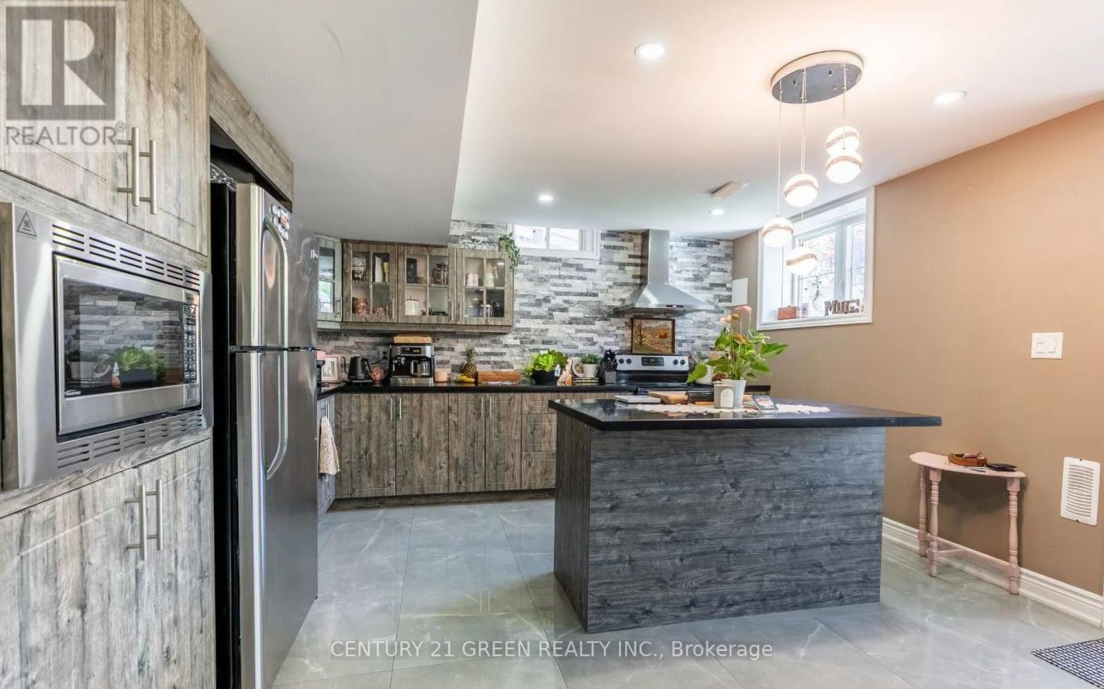 219 Humphrey Street, Hamilton, Ontario  L8B 1X4 - Photo 41 - X12615794