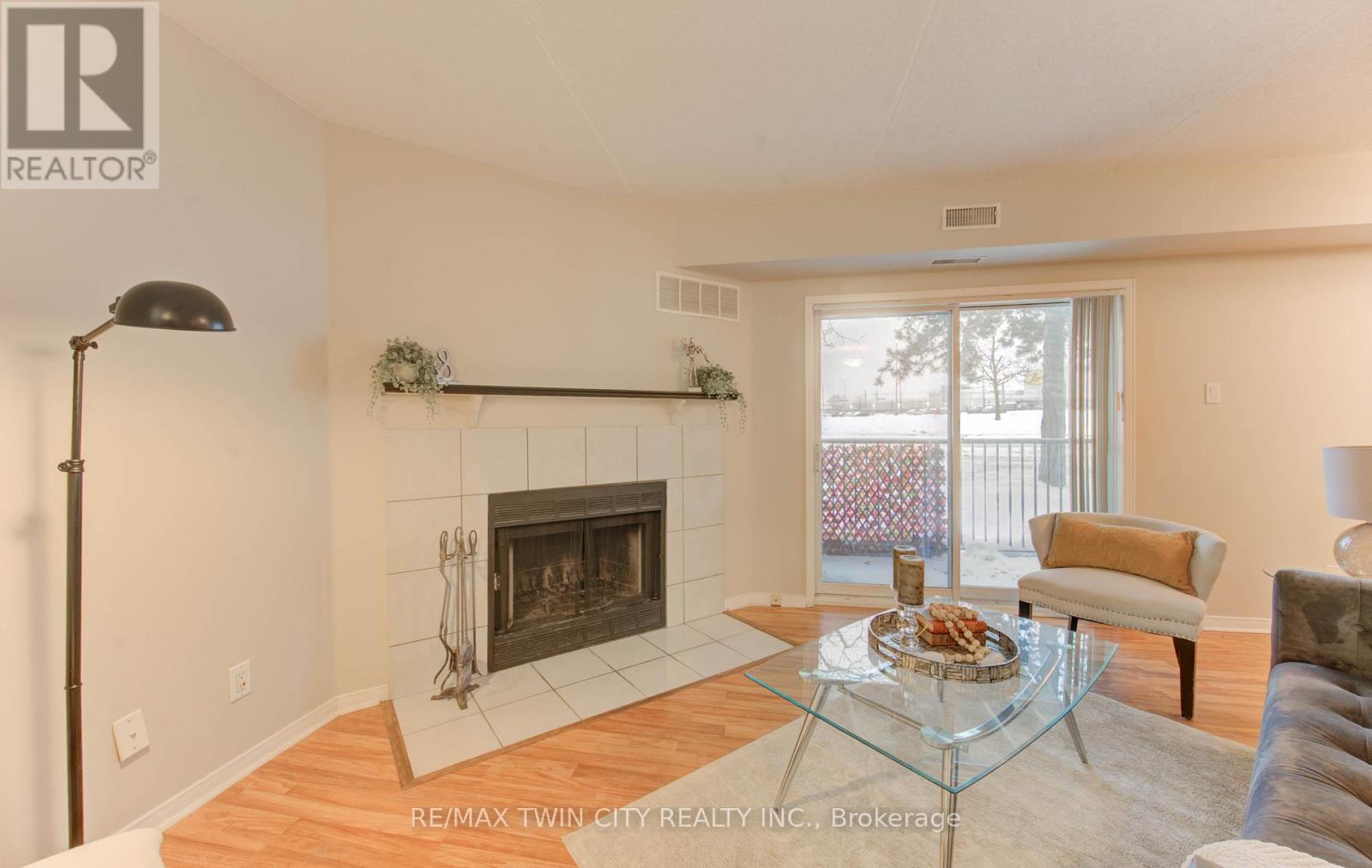 50 - 3085 Kingsway Drive, Waterloo, Ontario  N2C 2P2 - Photo 12 - X12615798