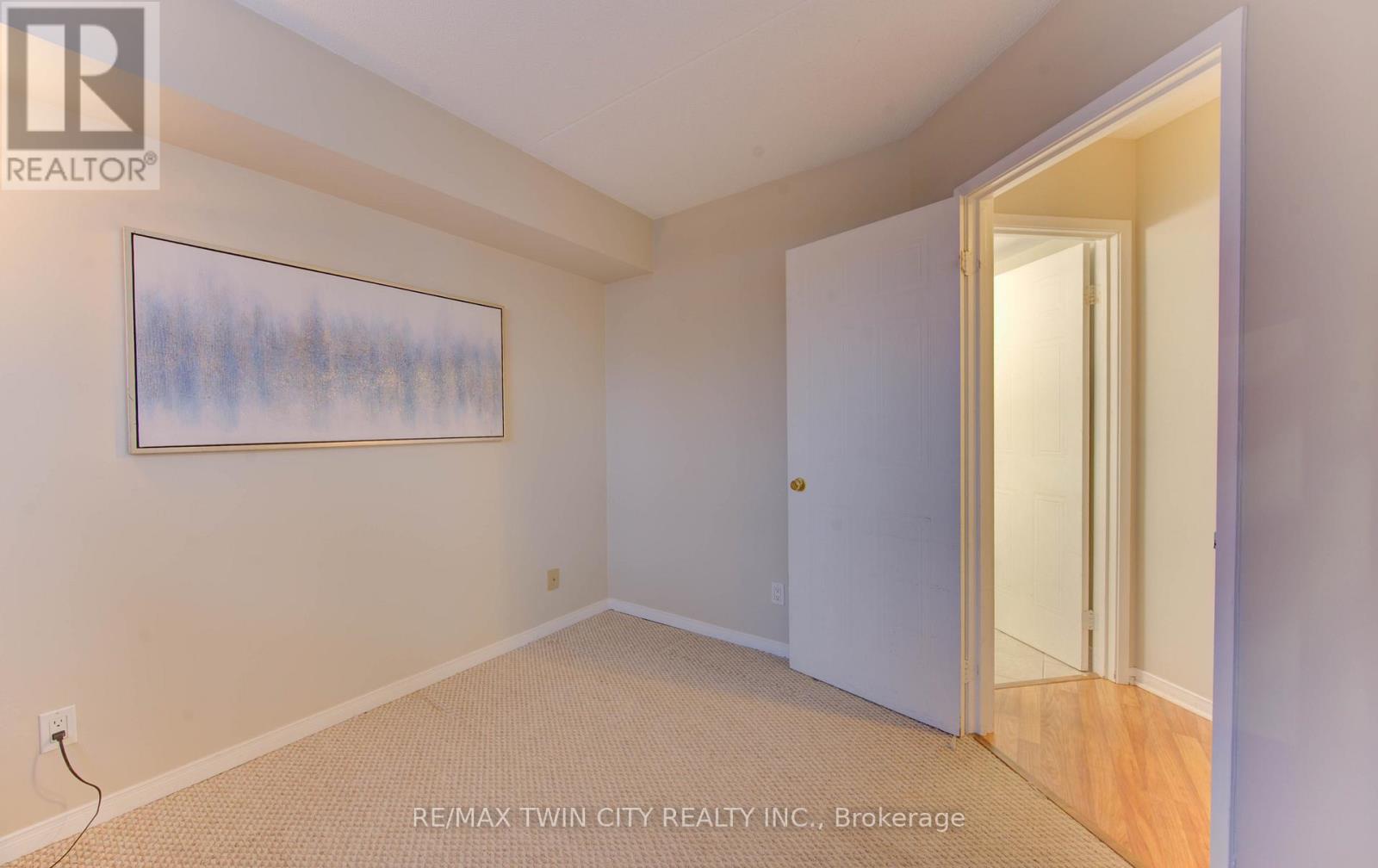 50 - 3085 Kingsway Drive, Waterloo, Ontario  N2C 2P2 - Photo 26 - X12615798