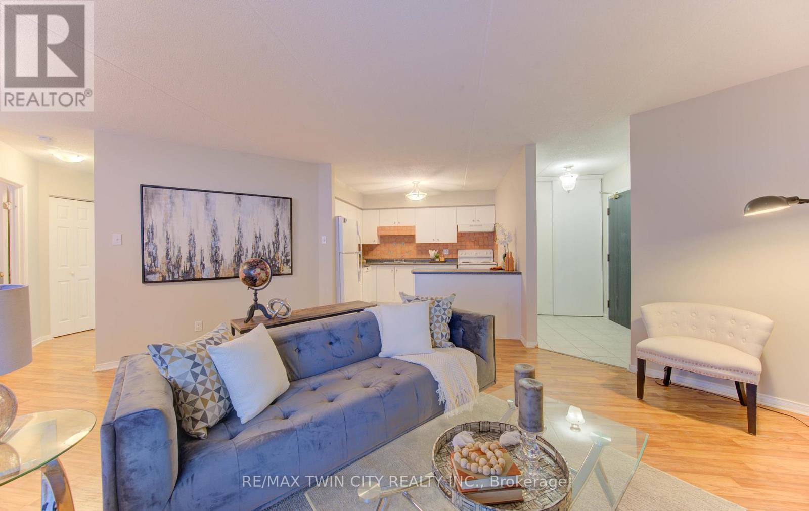 50 - 3085 Kingsway Drive, Waterloo, Ontario  N2C 2P2 - Photo 8 - X12615798