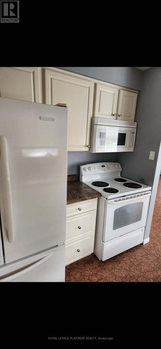 77 Culver Crescent, London East, Ontario  N5V 3G3 - Photo 13 - X12615800