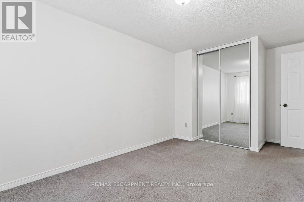 12 Meteor Boulevard, Hamilton, Ontario  L8E 4W6 - Photo 23 - X12615814