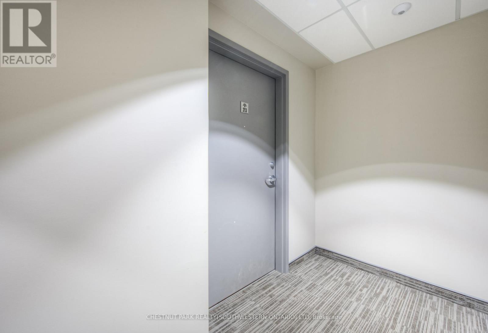 213 - 195 Commonwealth Street, Kitchener, Ontario  N2E 0H5 - Photo 5 - X12615834