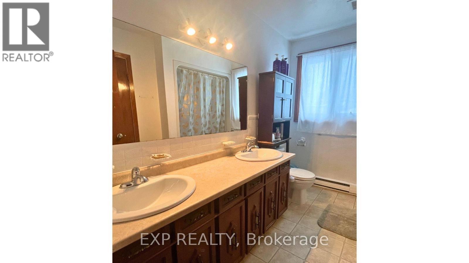 468 Northern Avenue E, Sault Ste Marie, Ontario P6B 4J1 - Photo 18 - X12615840