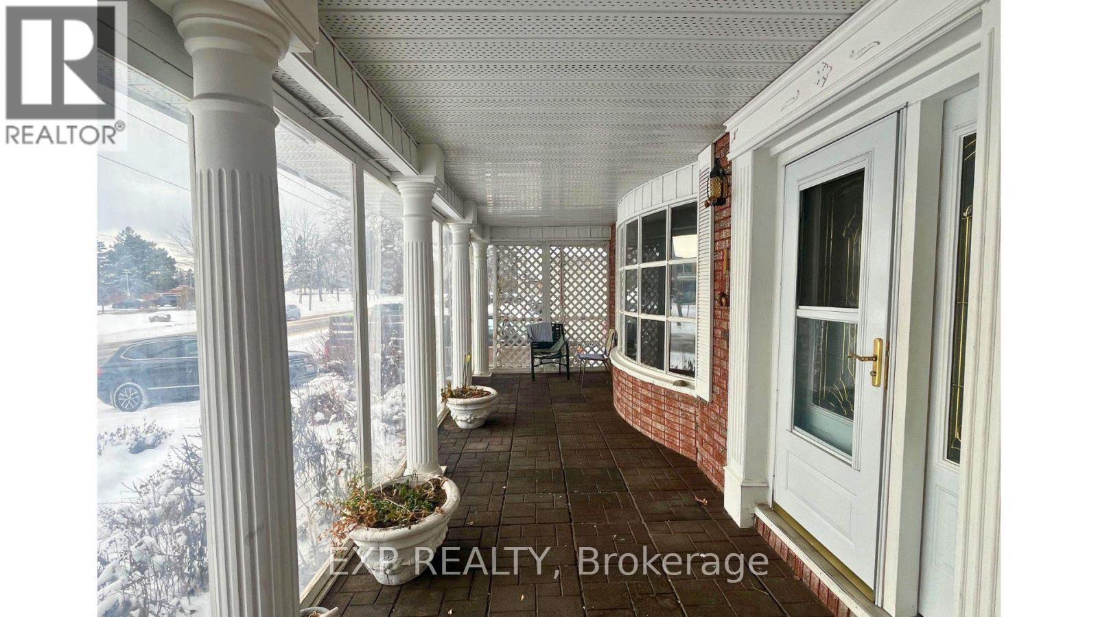 468 Northern Avenue E, Sault Ste Marie, Ontario P6B 4J1 - Photo 2 - X12615840