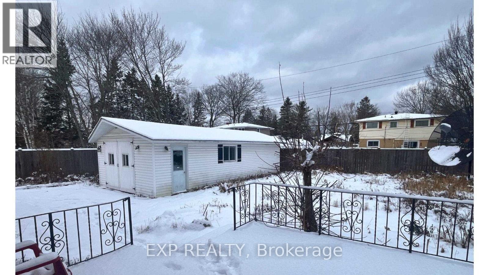 468 Northern Avenue E, Sault Ste Marie, Ontario P6B 4J1 - Photo 23 - X12615840